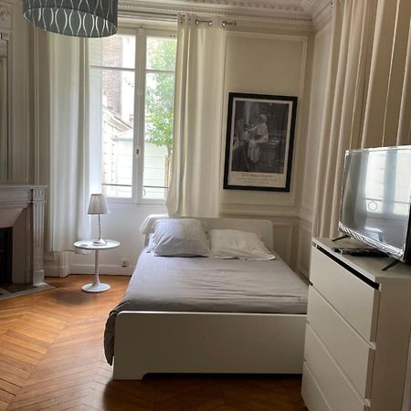 Studio A Paris Pres Du Pont Mirabeau Et Tour Eiffel Luaran gambar